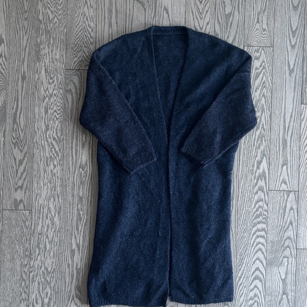 NWOT Navy Cardigan💙💫